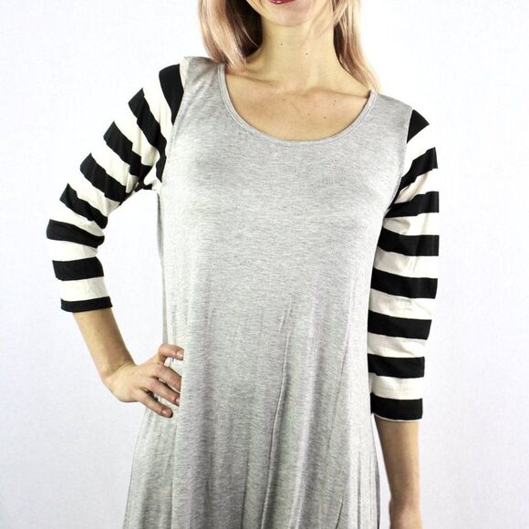 Miss 2 Day Stripe 3/4 Sleeve Wide Hem Women’s Small Gray Scoop Neck Dress - Picture 2 of 8